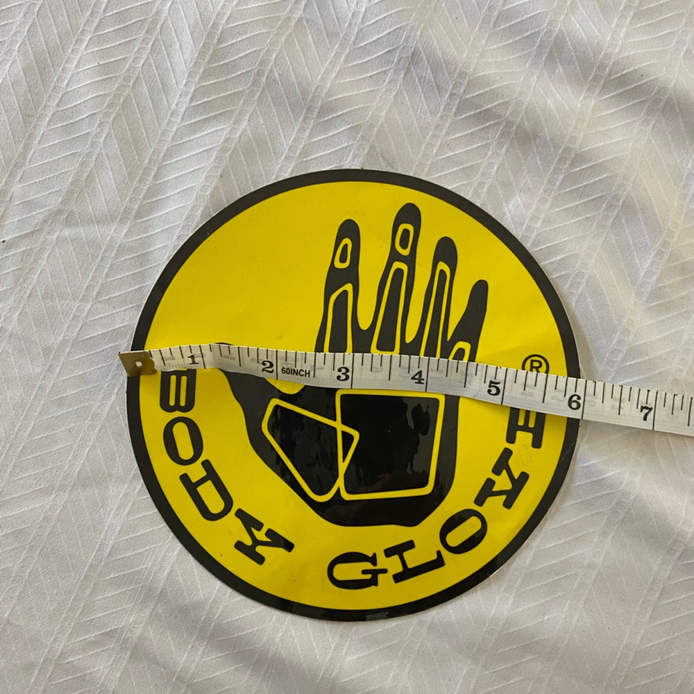 Body Glove Sticker - Picture 2 of 3